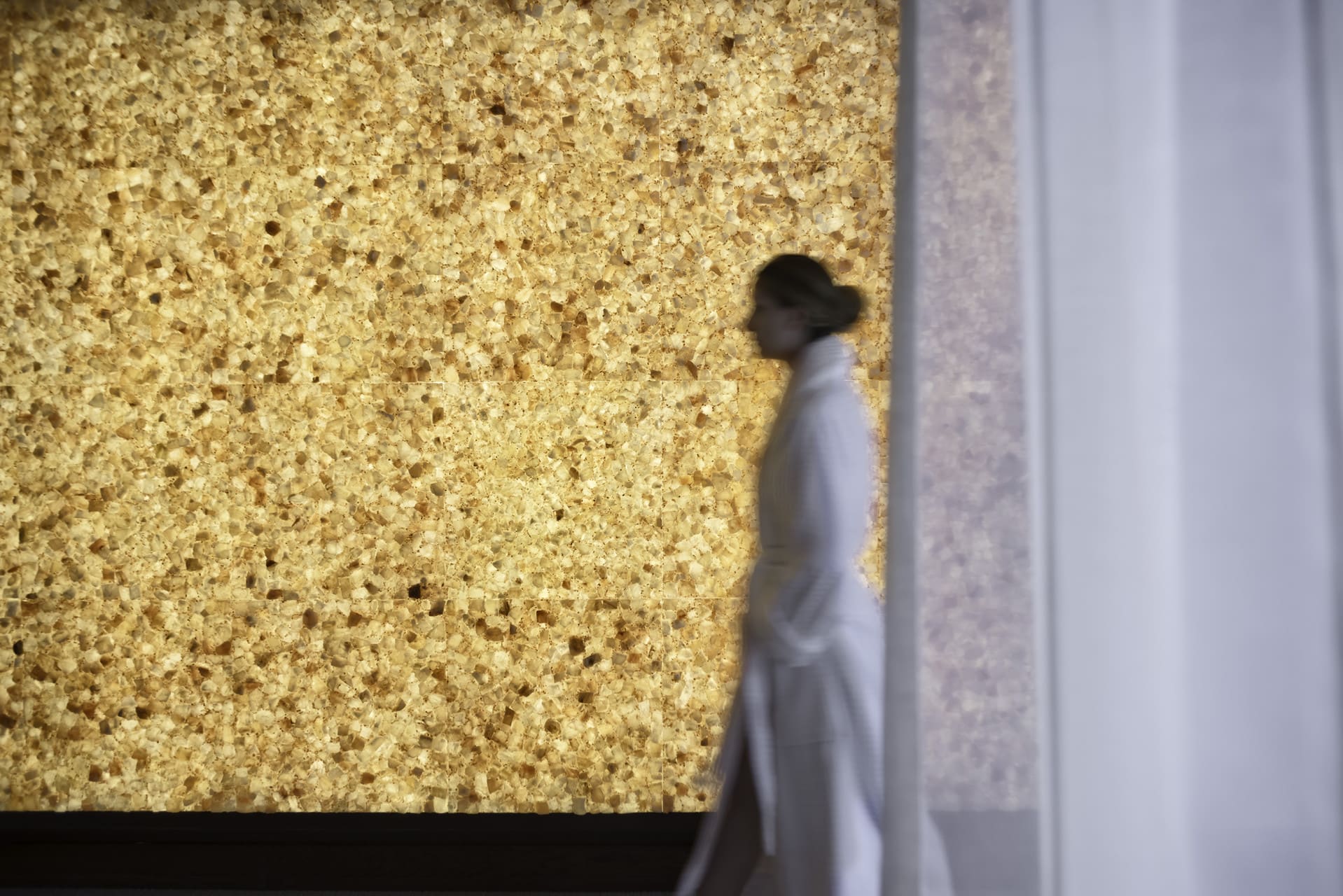 Four Season Hotel Austin spa salt wall